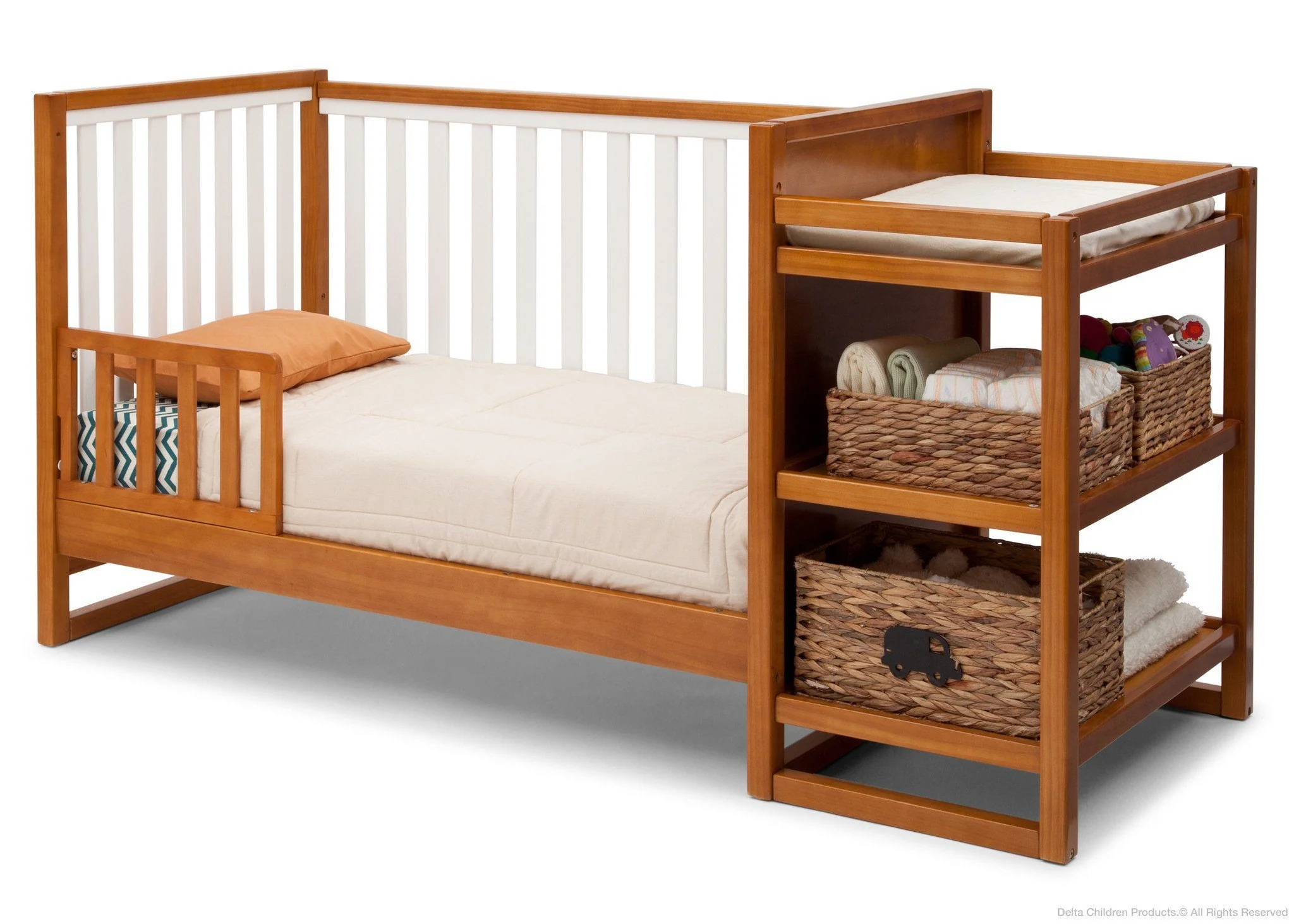 Gramercy Crib N Changer - Image 4